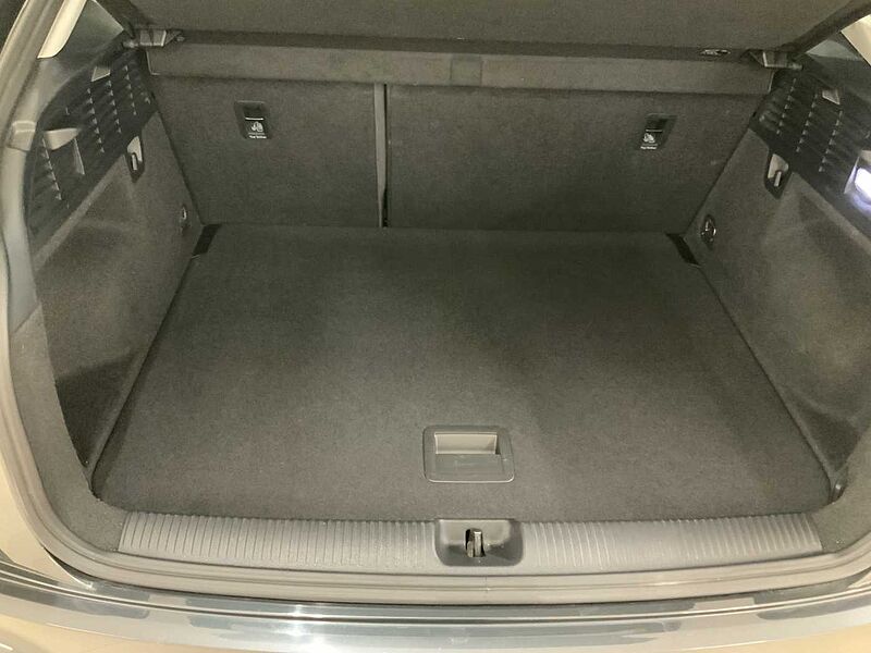 Audi Q2 30 TDI S tronic Admired Advanced