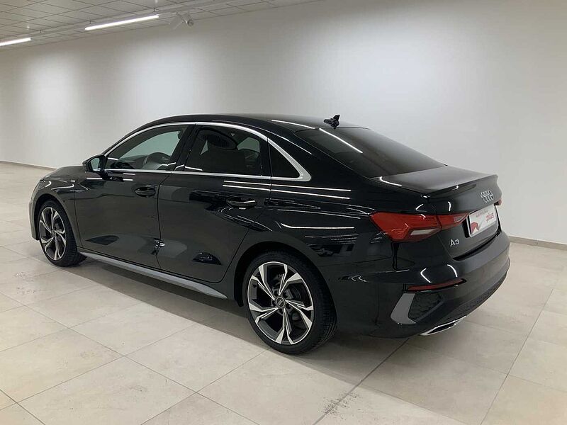 Audi A3 4ª serie Sedan 30 TFSI S line edition