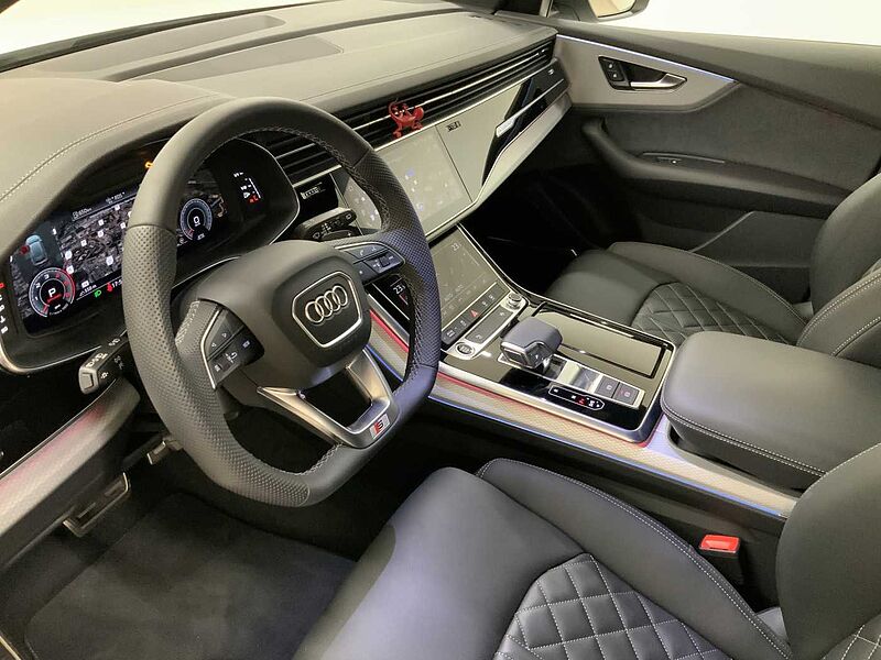 Audi Q8 SUV 45 TDI quattro tiptronic S line edition