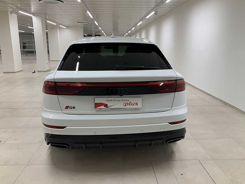 Audi Q8 SUV 45 TDI quattro tiptronic S line edition