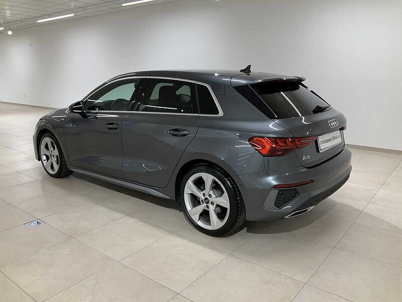 Audi A3 4ª serie SPB 35 TDI S tronic S line edition