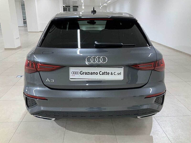 Audi A3 4ª serie SPB 35 TDI S tronic S line edition