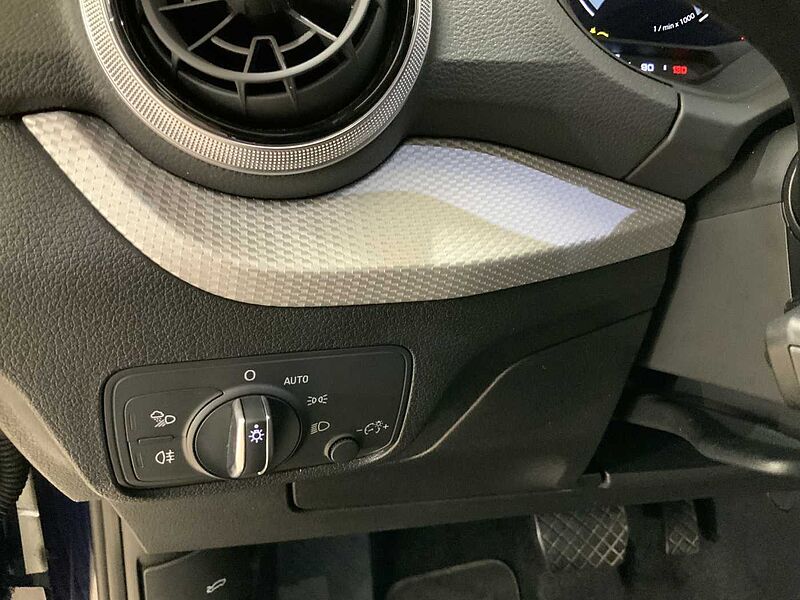 Audi Q2 35 TDI  S tronic S line Edition