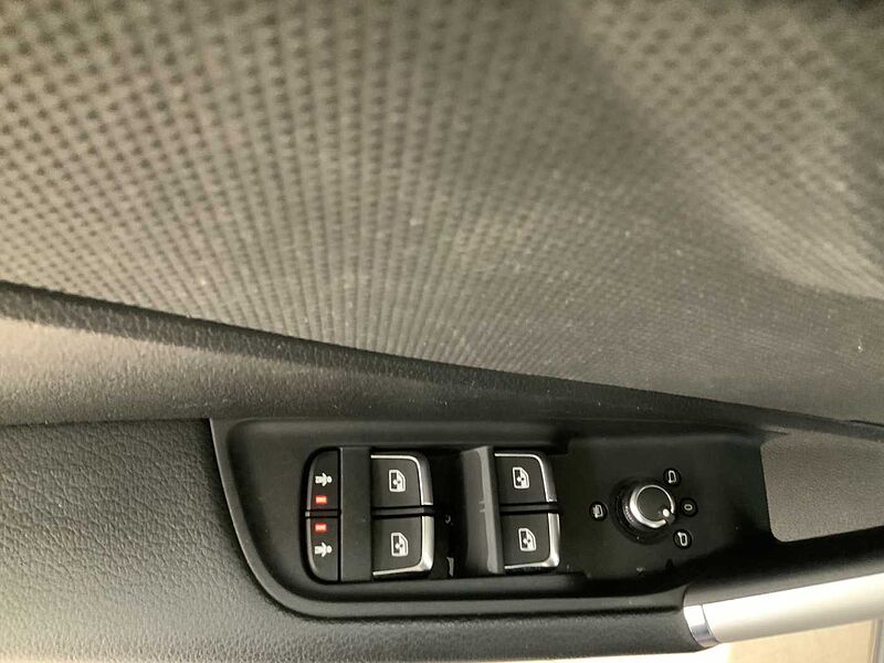 Audi Q2 35 TDI  S tronic S line Edition