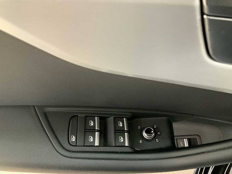 Audi A4 5ª serie Avant 40 TDI quattro S tronic S line edition
