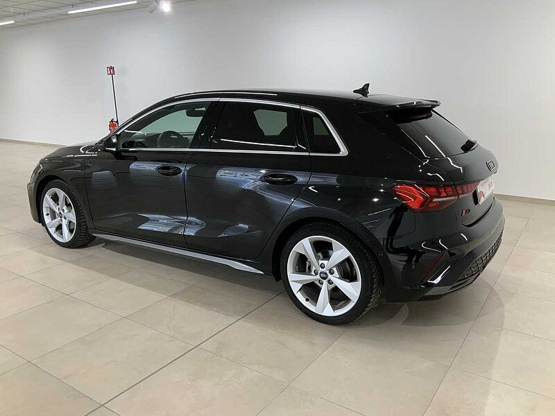 Audi A3 4ª serie SPB 35 TDI S tronic S line edition