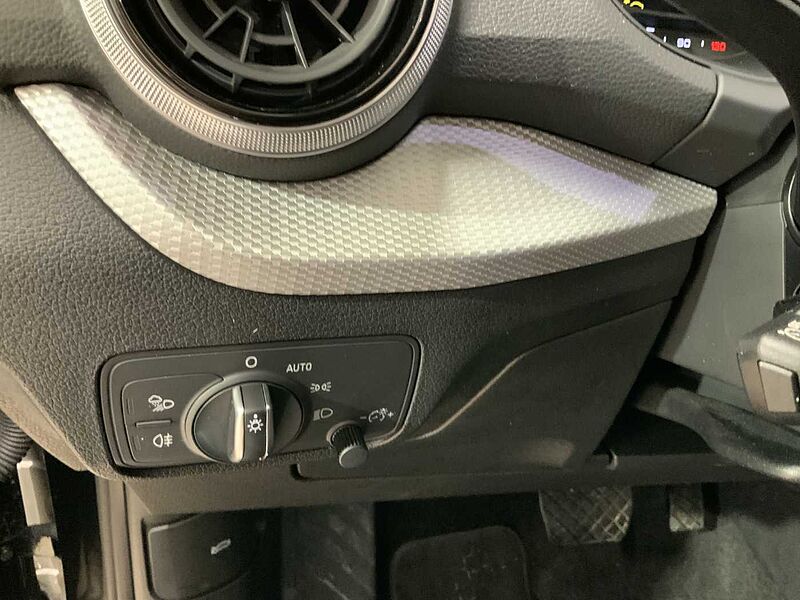 Audi Q2 35 TDI S tronic S line Edition