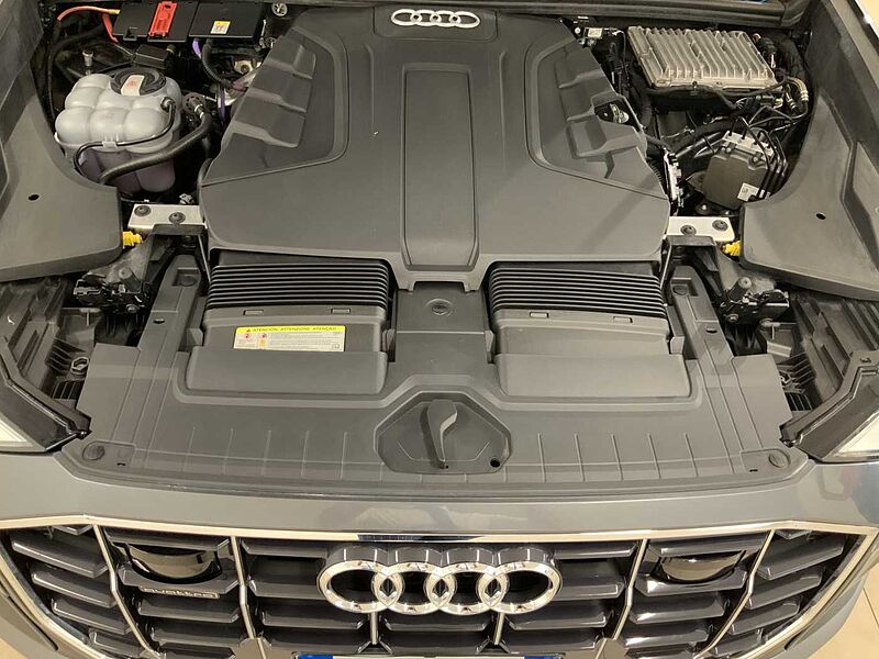 Audi Q8 50 TDI 286 CV quattro tiptronic Sport