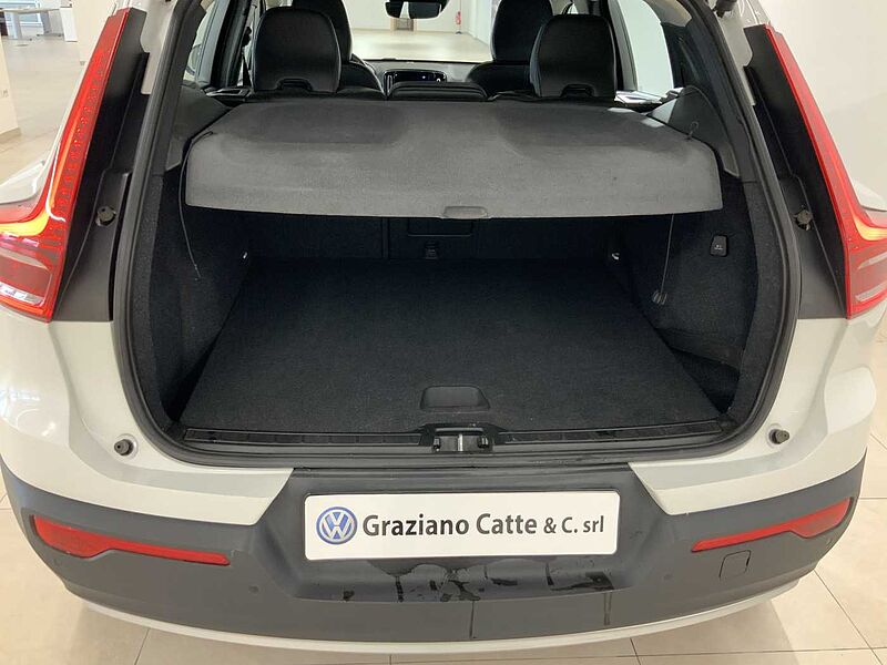 Volvo XC40 D4 AWD Geartronic R-design