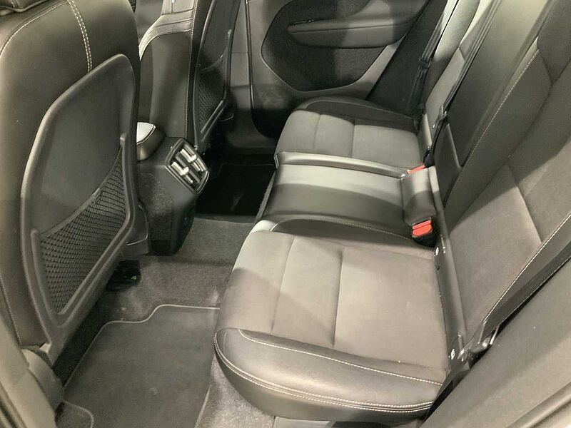 Volvo XC40 D4 AWD Geartronic R-design