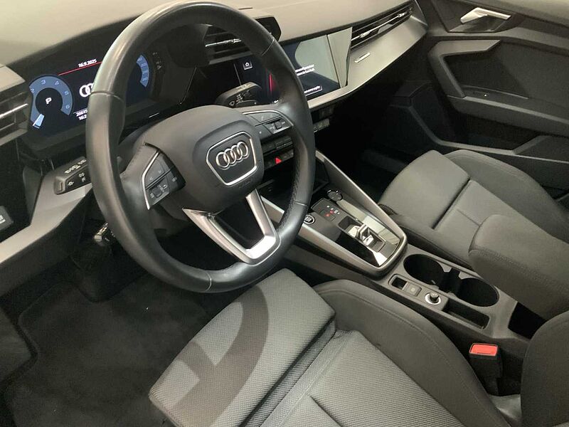 Audi A3 4ª serie SPB 30 TDI S tronic S line edition