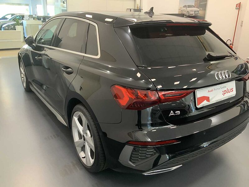 Audi A3 4ª serie SPB 30 TDI S tronic S line edition