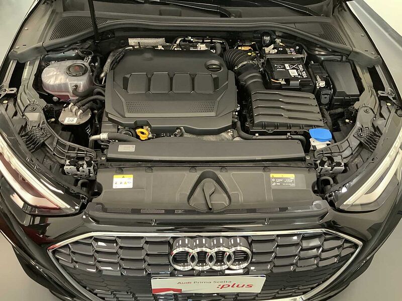 Audi A3 4ª serie SPB 30 TDI S tronic S line edition