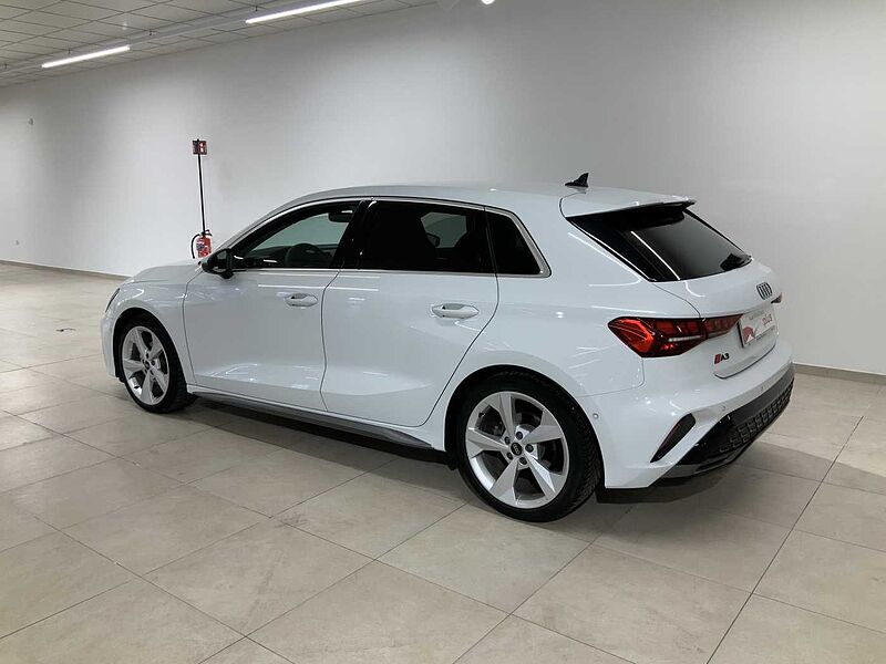 Audi A3 4ª serie SPB 35 TDI S tronic S line edition