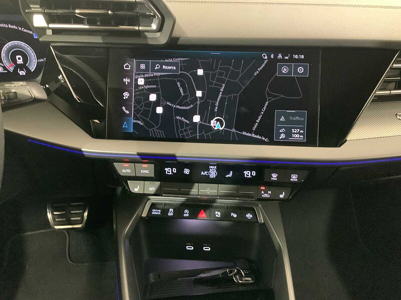 Audi A3 4ª serie SPB 35 TDI S tronic S line edition