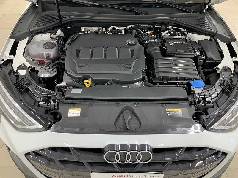 Audi A3 4ª serie SPB 35 TDI S tronic S line edition