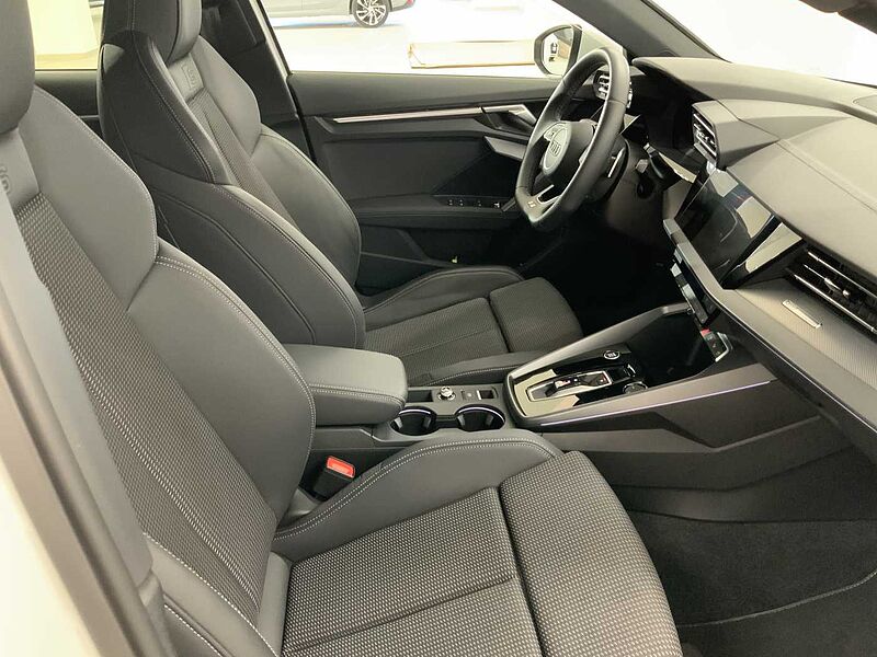 Audi A3 4ª serie SPB 35 TDI S tronic S line edition