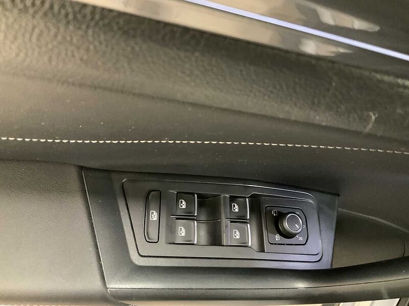 Volkswagen T-Roc 1ª serie 1.5 TSI ACT DSG Style BlueMotion Technology