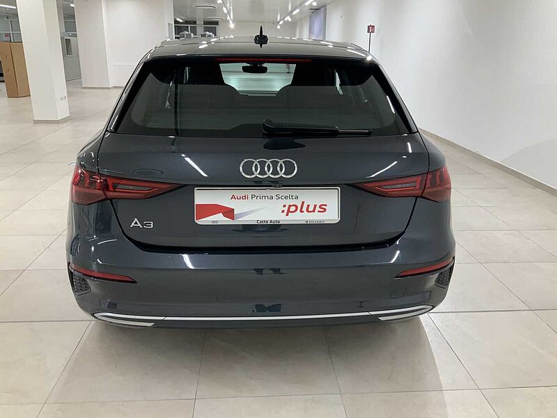 Audi A3 4ª serie Sedan 30 TDI S tronic Business Advanced