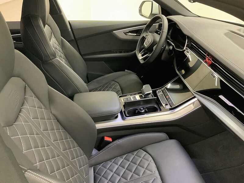 Audi Q8 SUV 45 TDI quattro tiptronic S line edition